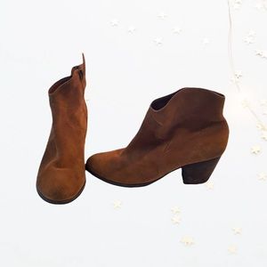Franco sarto hutch ankle booties